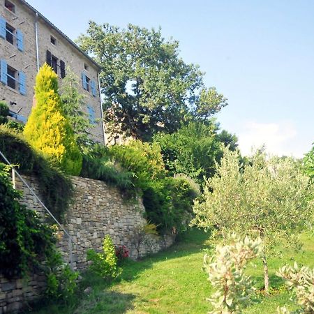 Ruine-Motovun Kh Villa Eksteriør billede