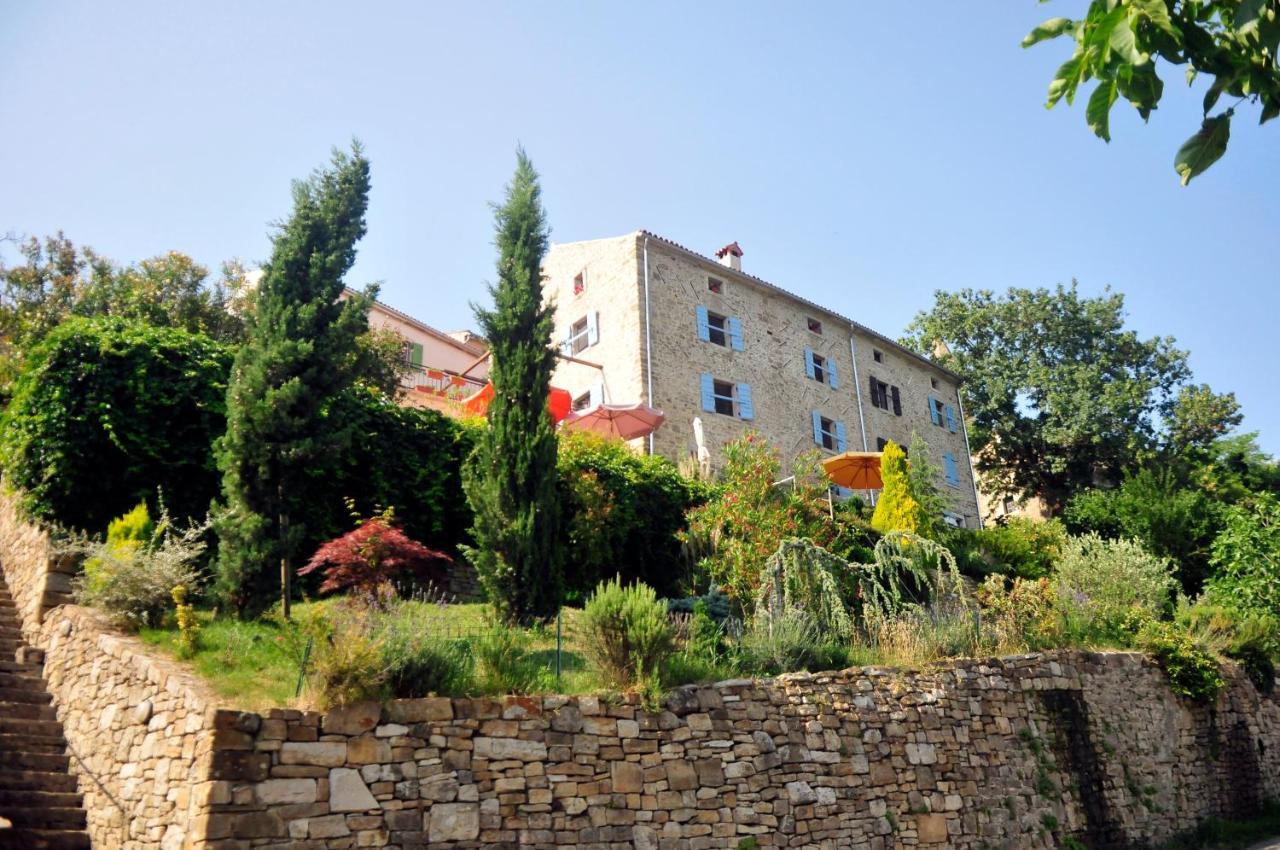 Ruine-Motovun Kh Villa Eksteriør billede