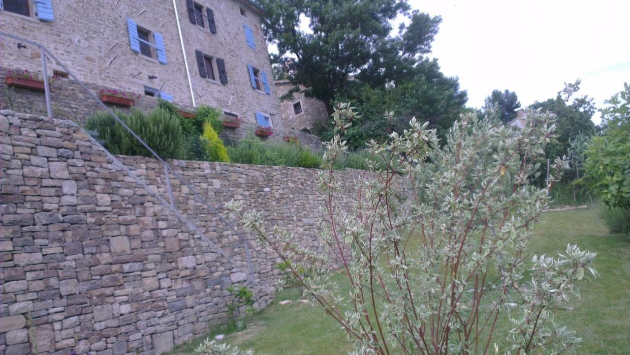 Ruine-Motovun Kh Villa Eksteriør billede