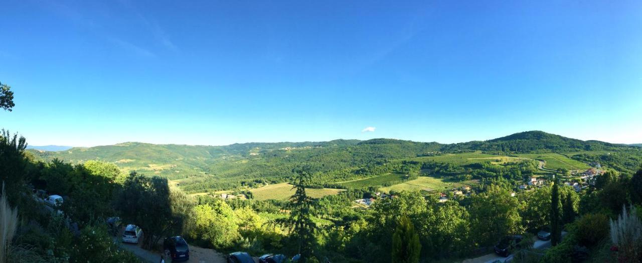 Ruine-Motovun Kh Villa Eksteriør billede